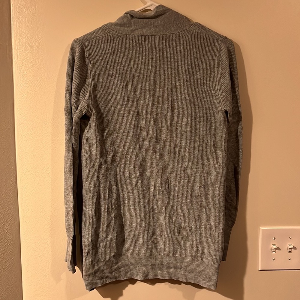 Cardigan - Picture 2 of 4
